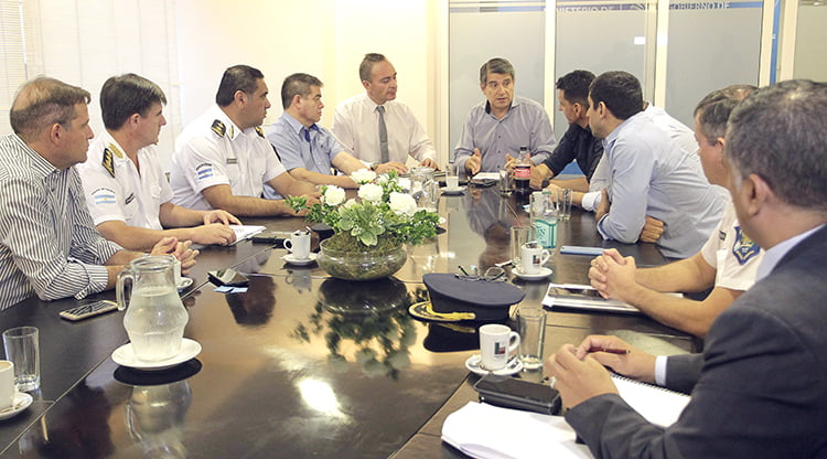 Reunion en Secretaria de Seguridad con distintas fuerzas provinciales nacionales y municipales 9