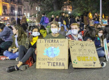 JOVENES POR EL CLIMA 1 scaled