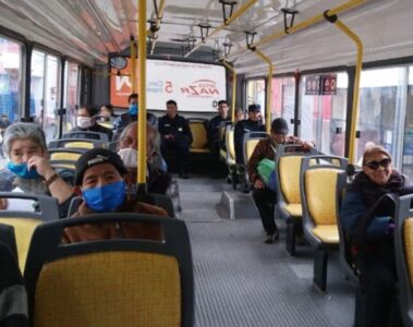 77640 discapacitados y ninios siguen sin poder subir al colectivo