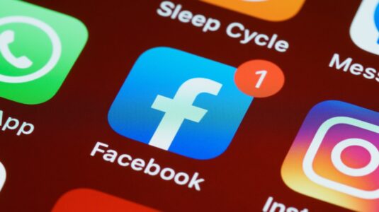 whatsapp facebook instagram