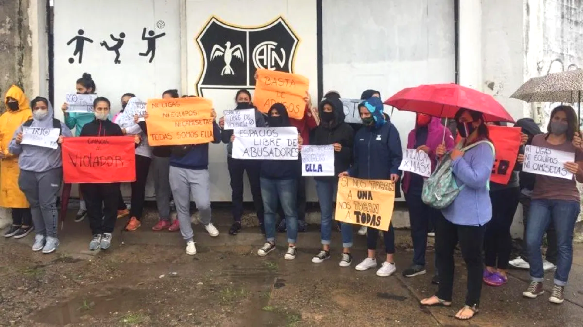 jugadoras del club central norte se manifiestan contra el abuso sexual