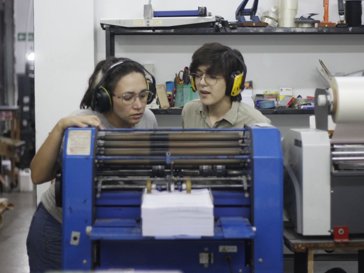 Trabajadoras de la cooperativa Tropa Circa Imprenta de Tucumán