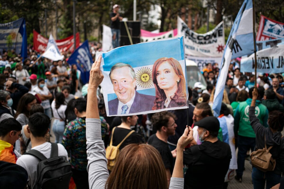 marcha en repudio del atentado contra Cristina