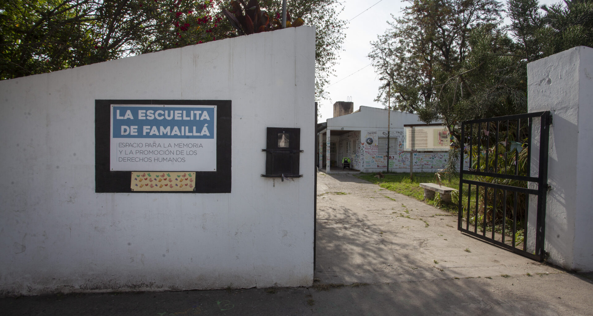 Ingreso al Espacio para la Memoria La Escuelita de Famailla