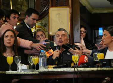 web Lospennato 112 conferencia pro tortoni elecciones caba 2025
