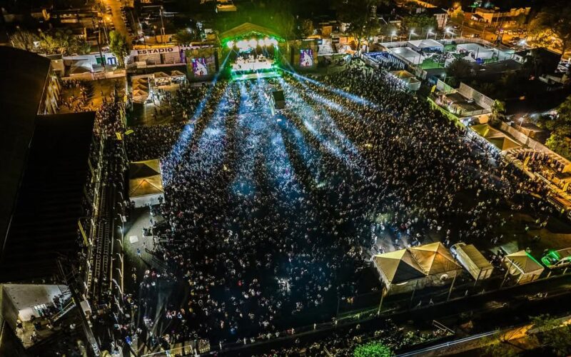 ¡El sabado tambien fue una fiesta y Tafi Viejo LO SABE 💥🍋Gracias por acompanarnos un ano mas
