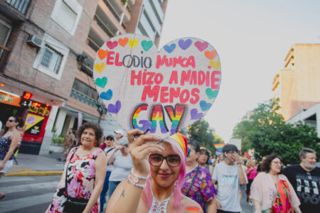 El odio del vecino, la costumbre de atacar a la diversidad